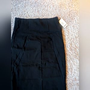 Fitted high waisted skirt